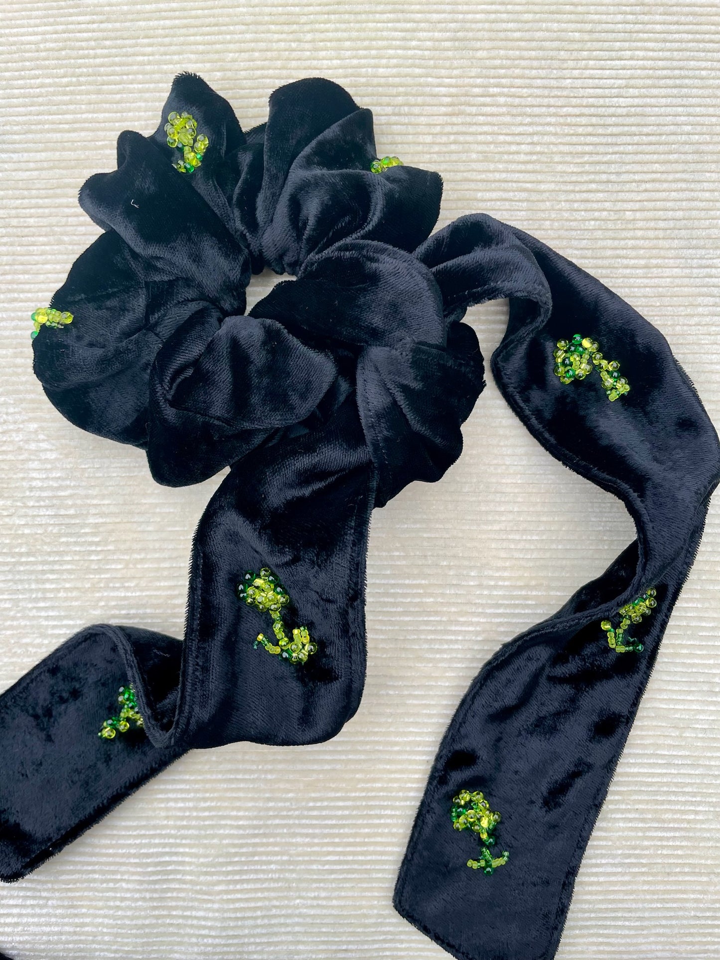 ÚLL Silk Velvet Bow Band / Scarf